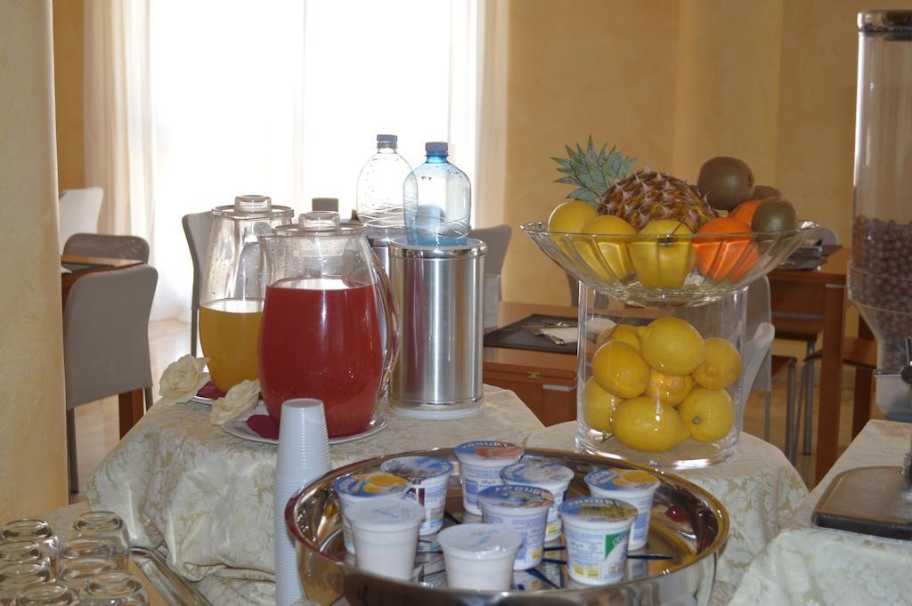 Hotel Parco Serrone Корато Экстерьер фото